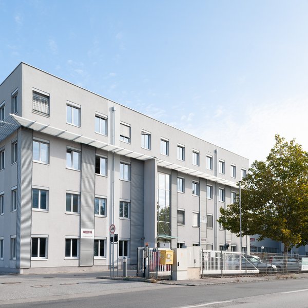 Guntramsdorf / 2353 / Industriestraße 9 / Industriegebiet Guntramsdorf